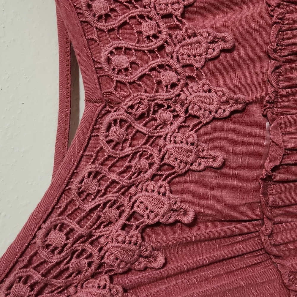 Tank Top - Picture 4 of 5